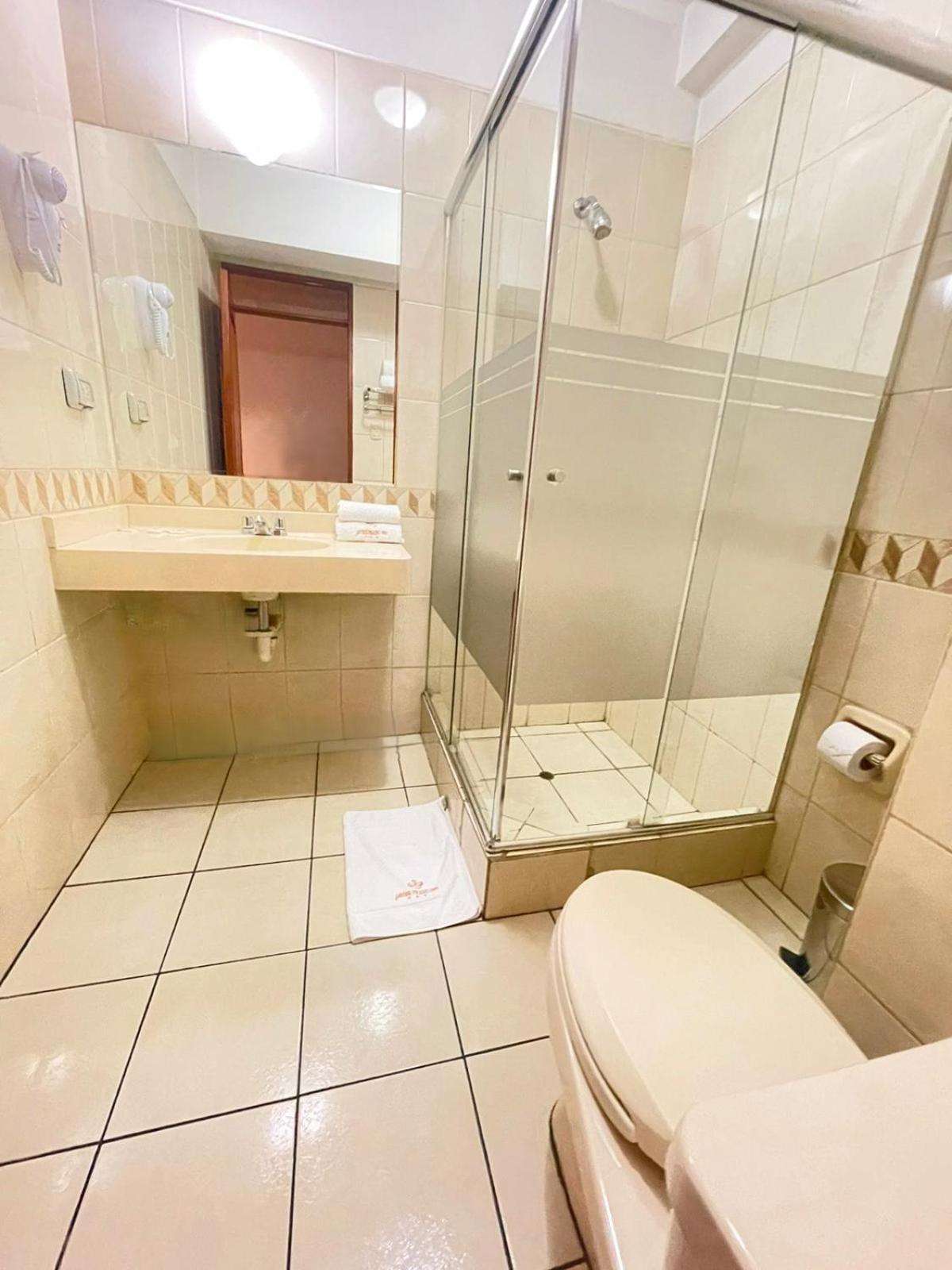 Hotel Javier Prado Inn Lima Dış mekan fotoğraf